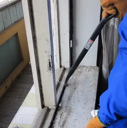 Фото №0 Демонтаж оконных блоков, подоконников, отливов