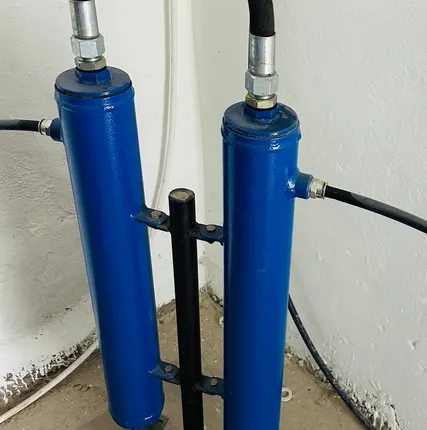 Фото №1 Полуавтомат выдува ПЭТ-тары «ПВ-800» Комплект под ключ