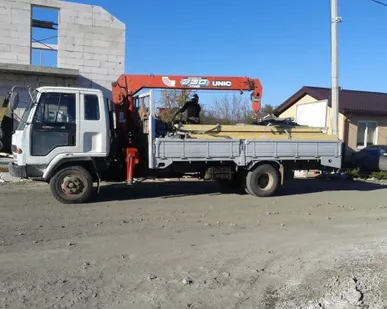 фото Аренда и услуги крана-манипулятора ISUZU