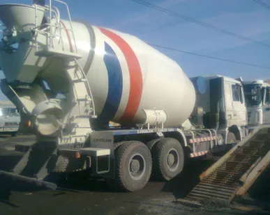 фото Автобетоносмеситель Shacman 10 кубов