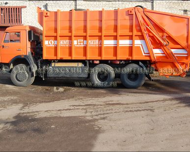 фото Комбинированные дорожные машины МКДС-4714 (всесезонный вариант) на шасси КА
в