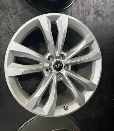 Фото №0 Оригинальные диски Ауди R19