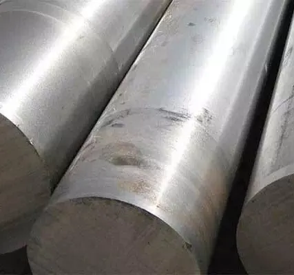 Фото №0 Круг стальной нержавеющий горячекатаный диаметром 28 мм из стали 12х18H10Т длиной 4 м