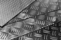 фото Лист рифленый ГОСТ 8568-77 4х1500х6000 мм чечевица