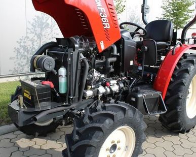 фото Трактор Branson F36Rn (35 л.с.)