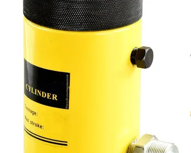 фото Домкрат гидравлический TOR HHYG-50150LS (ДГ50П150Г) 
50 т с фиксирующей гайкой