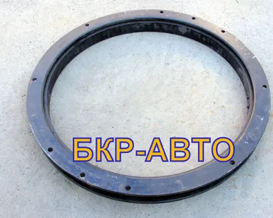 фото Круг поворотный прицепа 8350-2704010