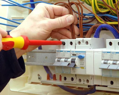 фото Замена электрических сетей в квартире