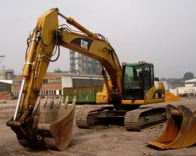 фото Caterpillar 323D L экскаватор в аренду
