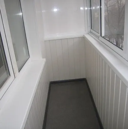 Фото №0 Утепление и обшивка балкона или лоджии