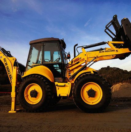 Фото №0 Экскаватор-погрузчик New Holland B115B