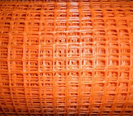 Фото №0 Сетка пластиковая 20х20 (ячейка "квадрат")