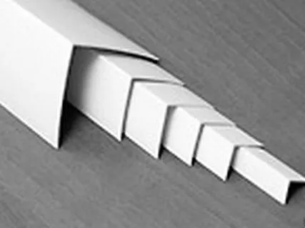 Фото №0 Угол ПВХ 30мм L=2.7м белый