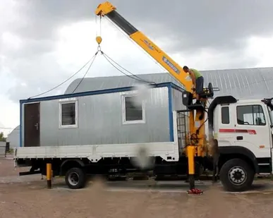 фото Автогидроманипулятор