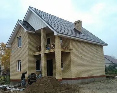 фото Каменщики, строительство кирпичных домов