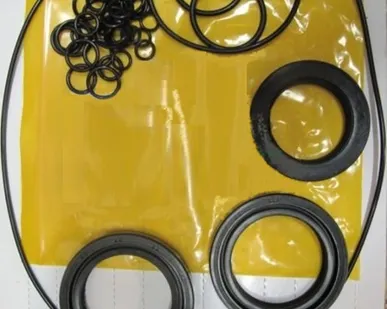 фото Комплект колец с манжетой редуктора  и манжетами валов Hitachi  HPV118