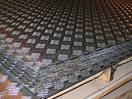 Фото №0 Лист алюминиевый квинтет 1,2