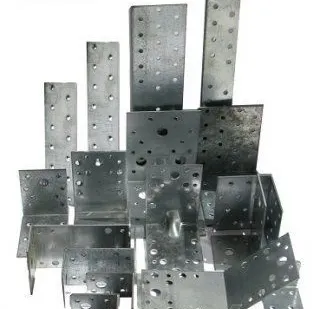 фото Уголок крепёжный 80*80*40*2.0 цинк 100