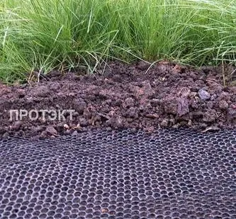 фото Сетка от кротов Газон-1