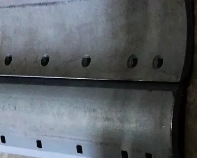 фото Нож твердосплавный 1980x130x25 (вставка 9 мм) для спецтехники XCMG GR-165, GR-180 (средний отвал)