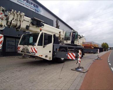 фото Аренда автокрана Terex-Demag 50 тонн