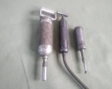 фото Пресс-Маслёнка для шприцевания авто. СССР