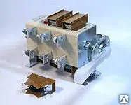 фото Рубильник ВР32-35 А 71240 (Перекл.250А) передняя смещенная рукоятка