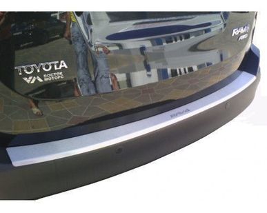 фото Накладка на бампер TOYOTA VENZA FL