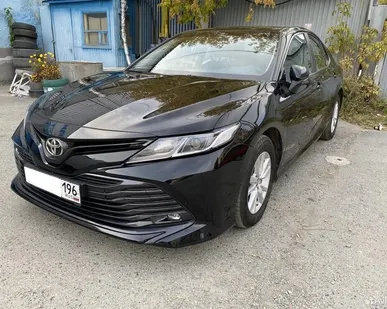 фото TOYOTA CAMRY
