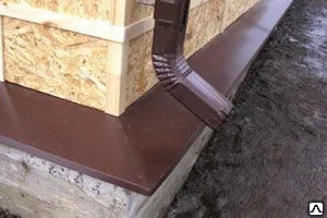 фото Отлив цоколя