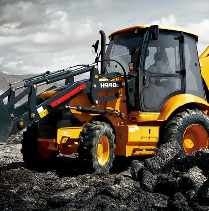 Фото №0 Услуги экскаватора-погрузчика Хендай H940S