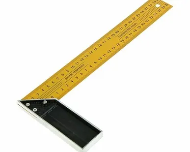 фото Угольник столярный металл 300мм