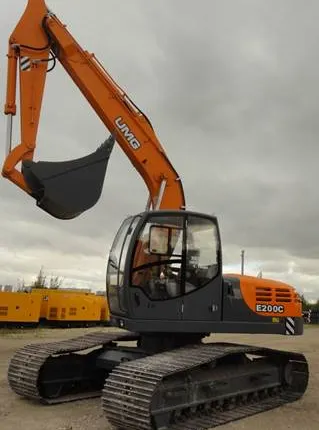 Фото №0 Гусеничный экскаватор Эксмаш Е200С новый