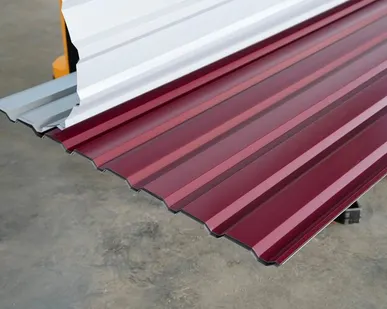 фото Профлист МП-20 / красный / 0.45 мм. - RAL 3005 / Винно-красный - Глянцевая - с ЛКП - Первый - МП-20 - Индивидуальные - Опт (от 100 листов / от 200 м.пог.)