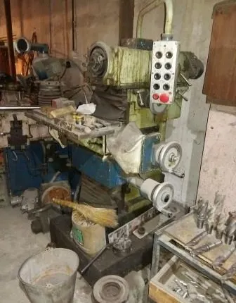 Фото №0 6Б75ВФ1 универсально-фрезерный станок 6Б75ВФ1 Б/У в Ростове-на-Дону