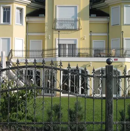 Фото №0 Изготовление кованых заборов и ограждений