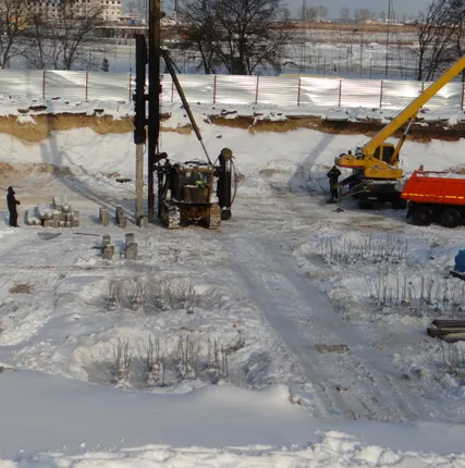 Фото №0 Забивка свай 8-952-439-67-07