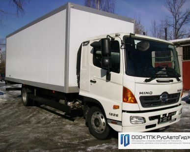 фото Hino 500 12 т. Промтоварный фургон