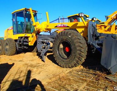 фото Автогрейдер XCMG GR215