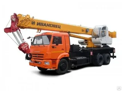 Фото №0 Автокран Ивановец 32 тонны 31 метр