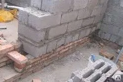 фото Кладка кирпича, шлакоблока, пеноблока