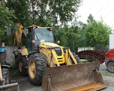 фото Аренда экскаватора-погрузчика Komatsu WB93S-5, Екатеринбург