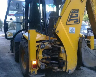 фото Аренда Экскаватора-погрузчика JCB Terex и другие