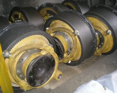 фото Фрикцион с барабаном, правый 24-16-101 (РЕМОНТНЫЙ) для бульдозера