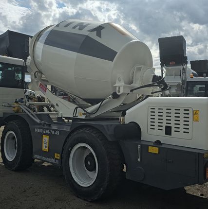 Фото №3 Бетоносмеситель с самозагрузкой YNIX QGMC6000 (до 24м3)