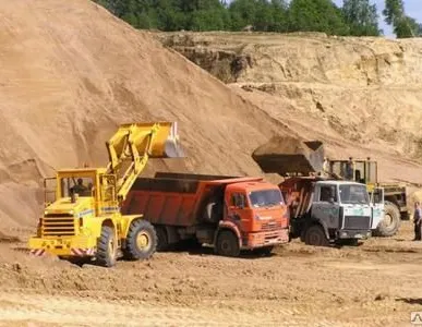 фото Песок строительный оптом.