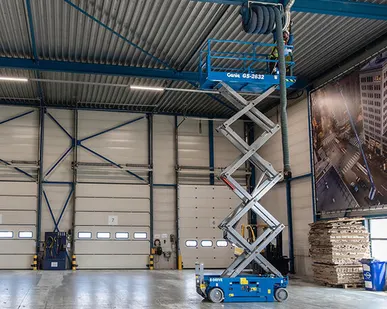 фото Ножничный подъемник Genie GS 2632