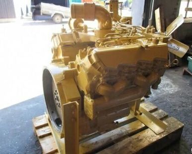 фото Двигатель на CAT 3208 восстановленный