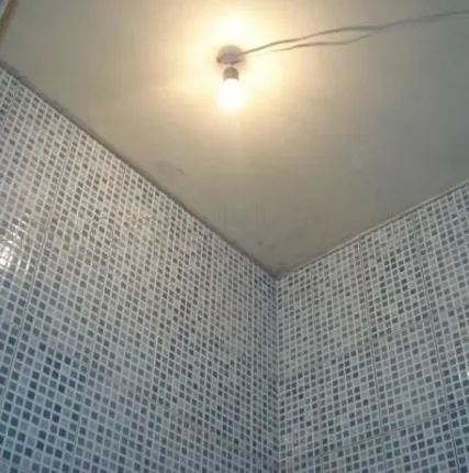 Фото №0 Облицовка стены керамической плиткой