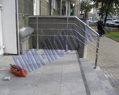 фото Перила из нержавеющей стали